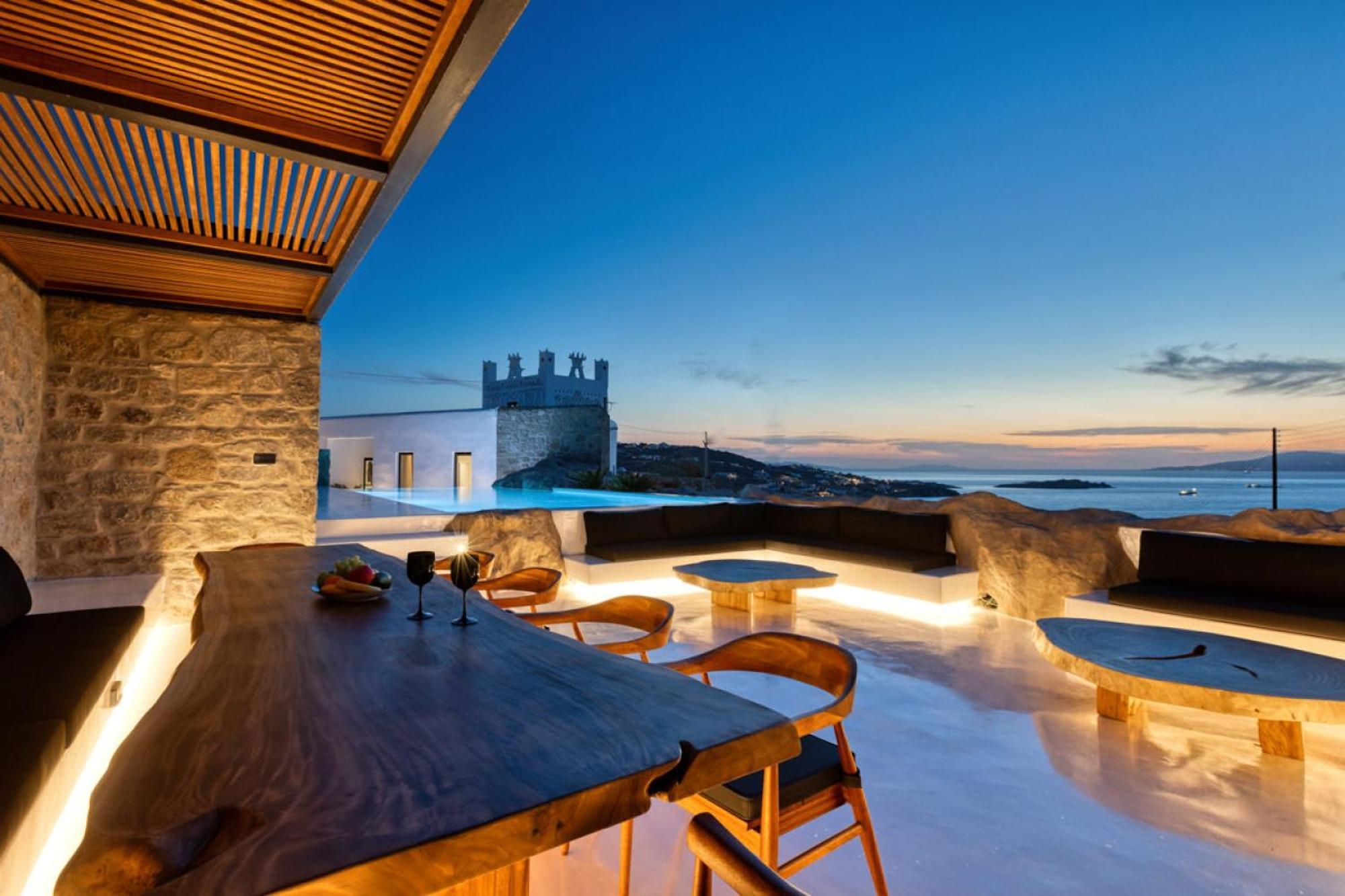 Villa Black With Cave Heated Pool