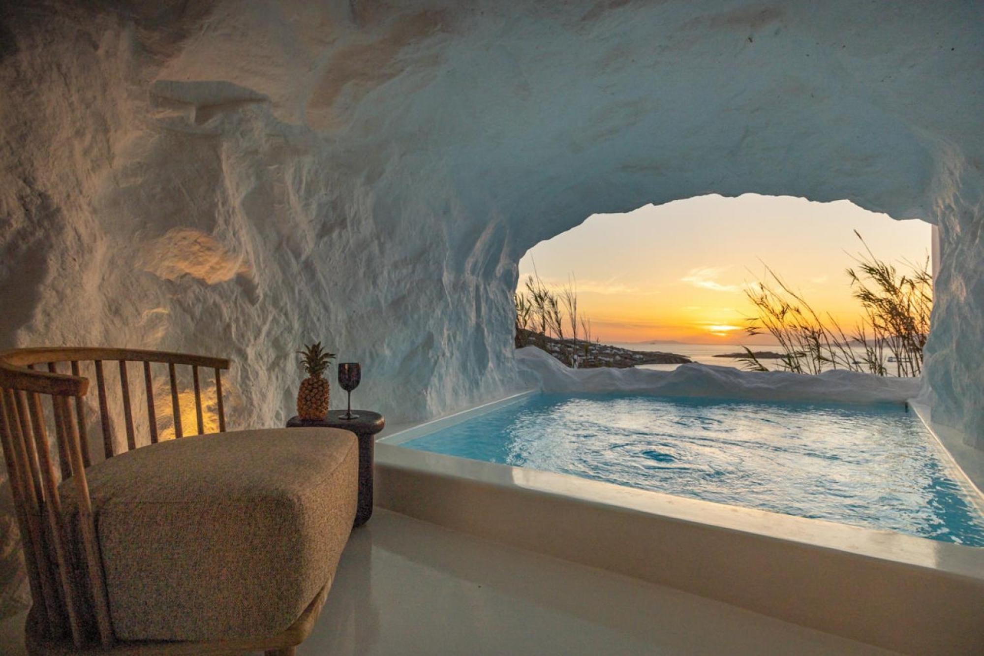 Villa Black With Cave Heated Pool Mykonos Town