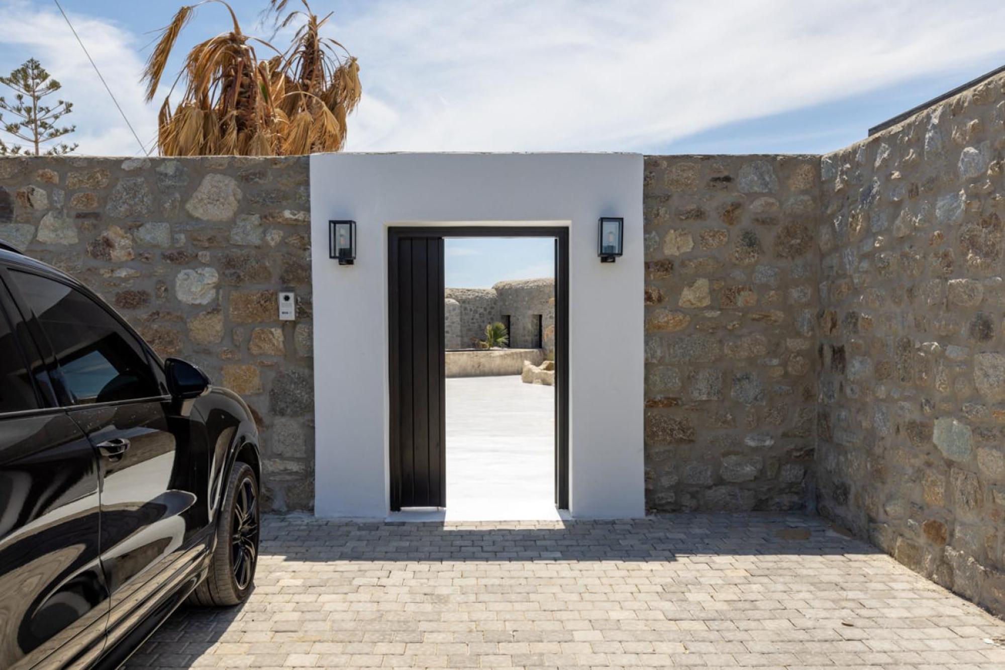 Black With Cave Heated Pool Villa Mykonos Town
