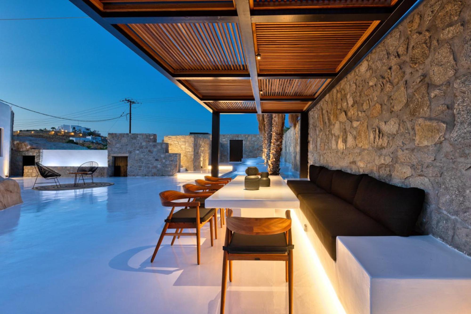 Black With Cave Heated Pool Mykonos Town