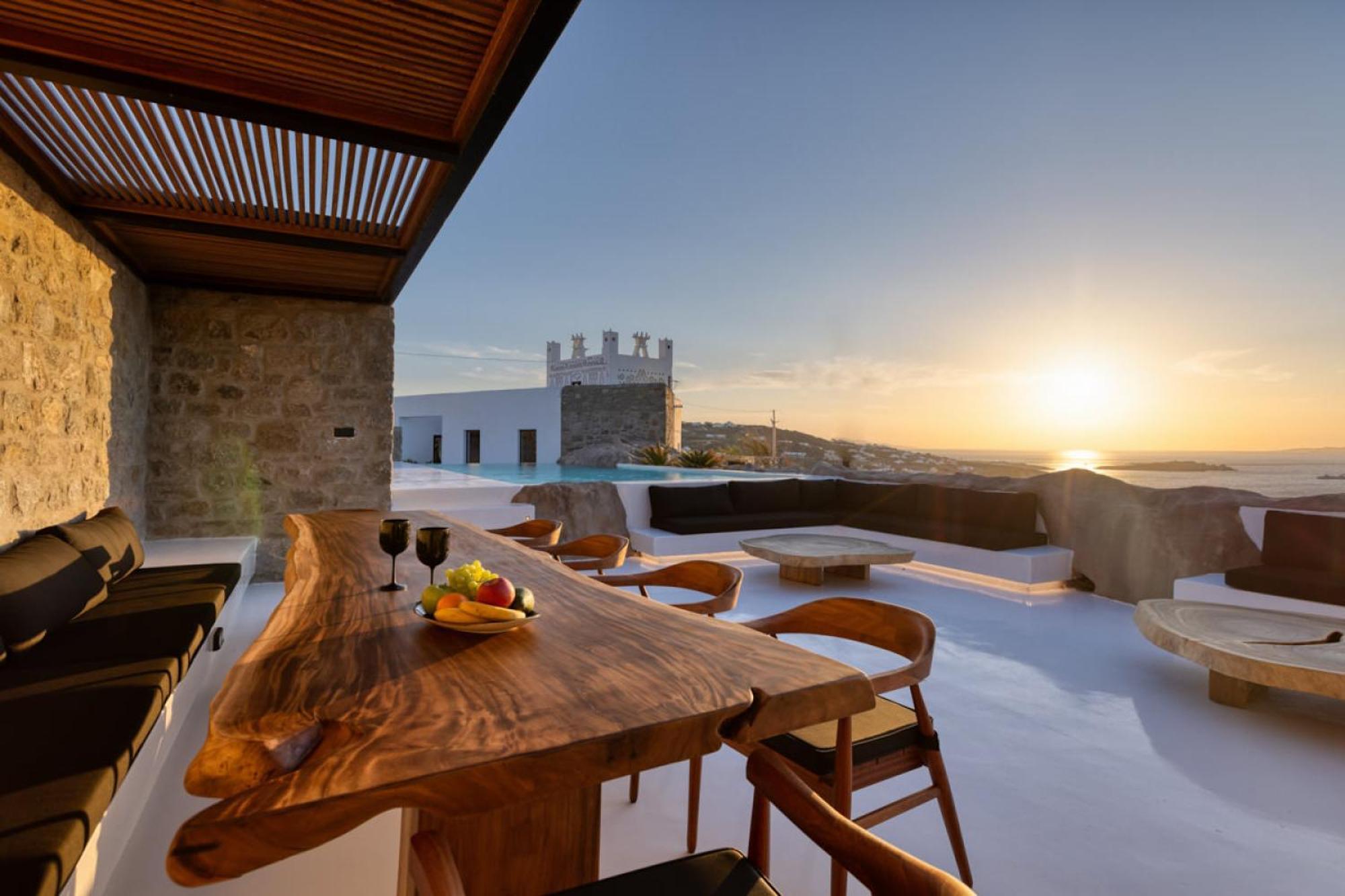 Villa Black With Cave Heated Pool