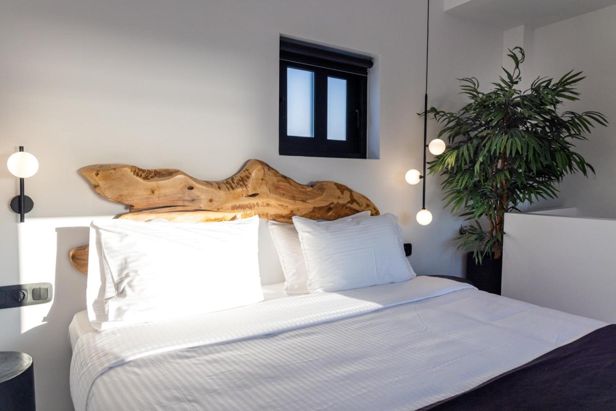 Black With Cave Heated Pool Villa