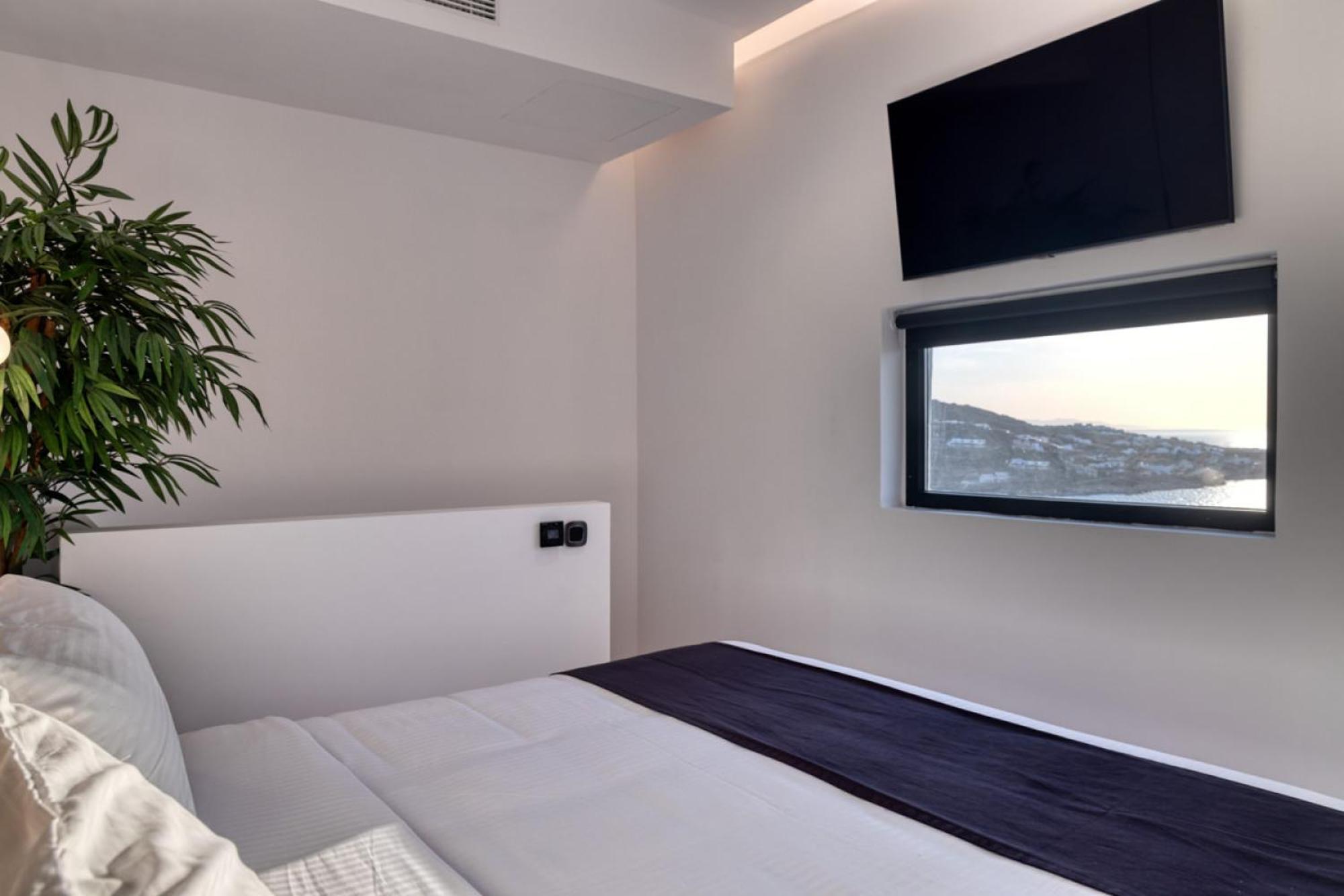 Villa Black With Cave Heated Pool