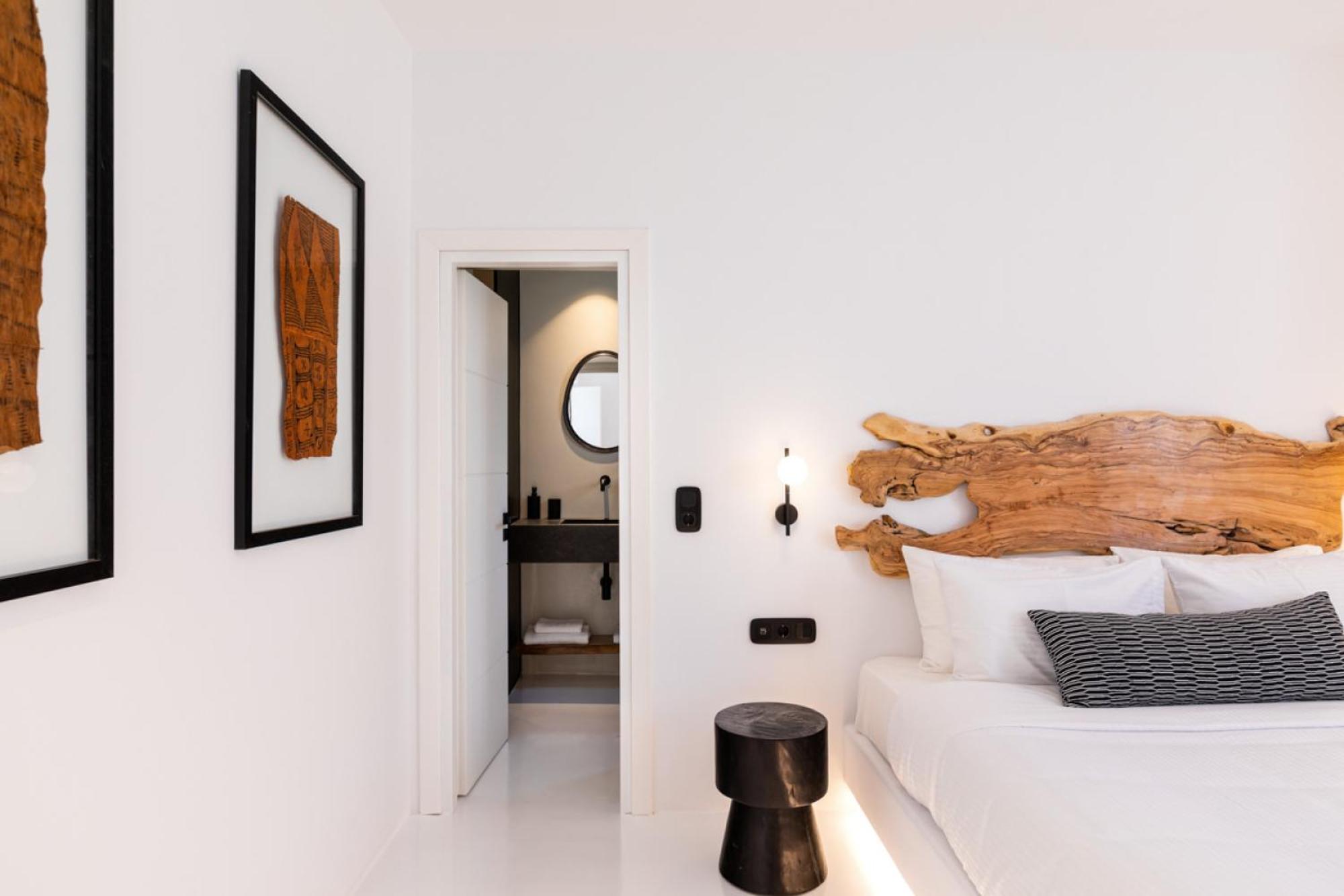 Villa Black With Cave Heated Pool *